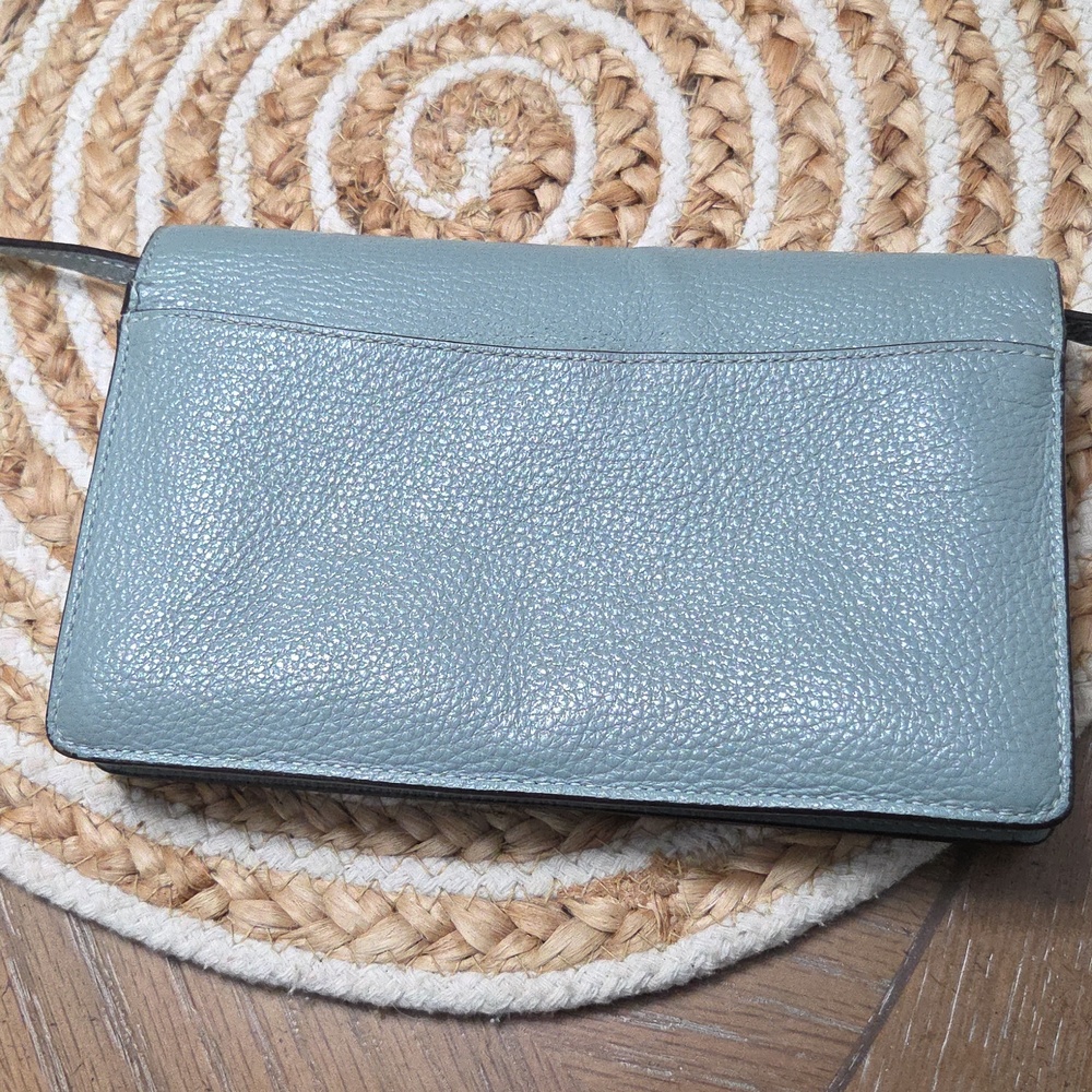 Coach Hayden Foldover Crossbody Clutch In Pebbled Leather In Cloud - Picture 8 of 11